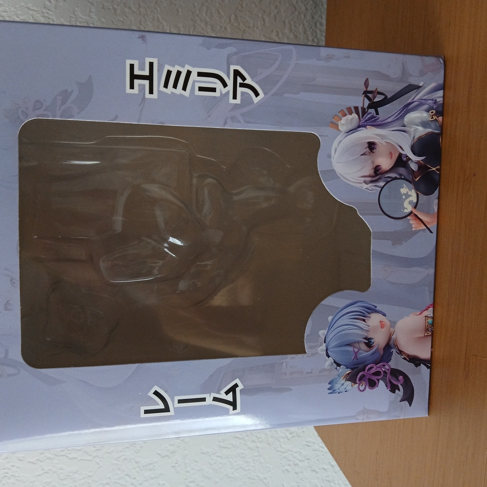 YLEAFUN Rem Cheonsgam Anime figure Box packaging